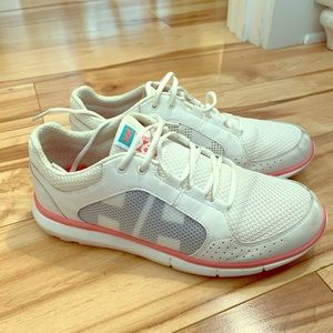 Helly Hansen 7.5 Sailboat Shoes